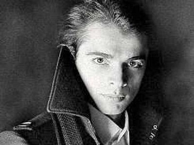 http://www.profile.ru/sites/default/files/imagecache/400xY/david.jpg